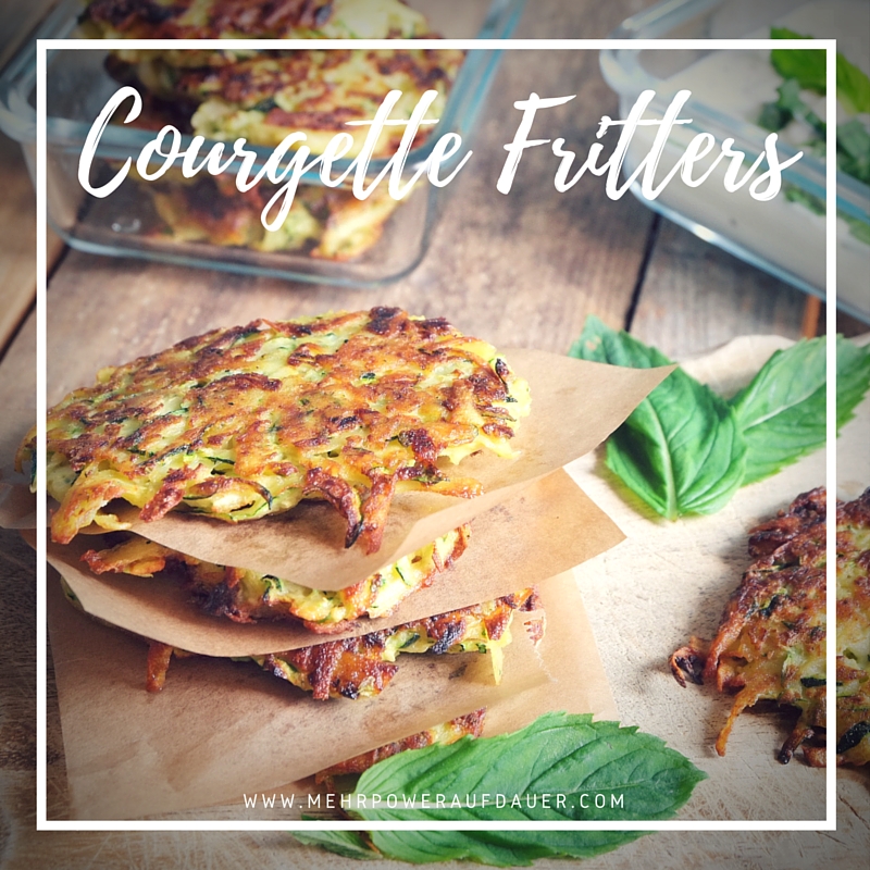 Zucchini-Fritters @ mehrpoweraufdauer.com